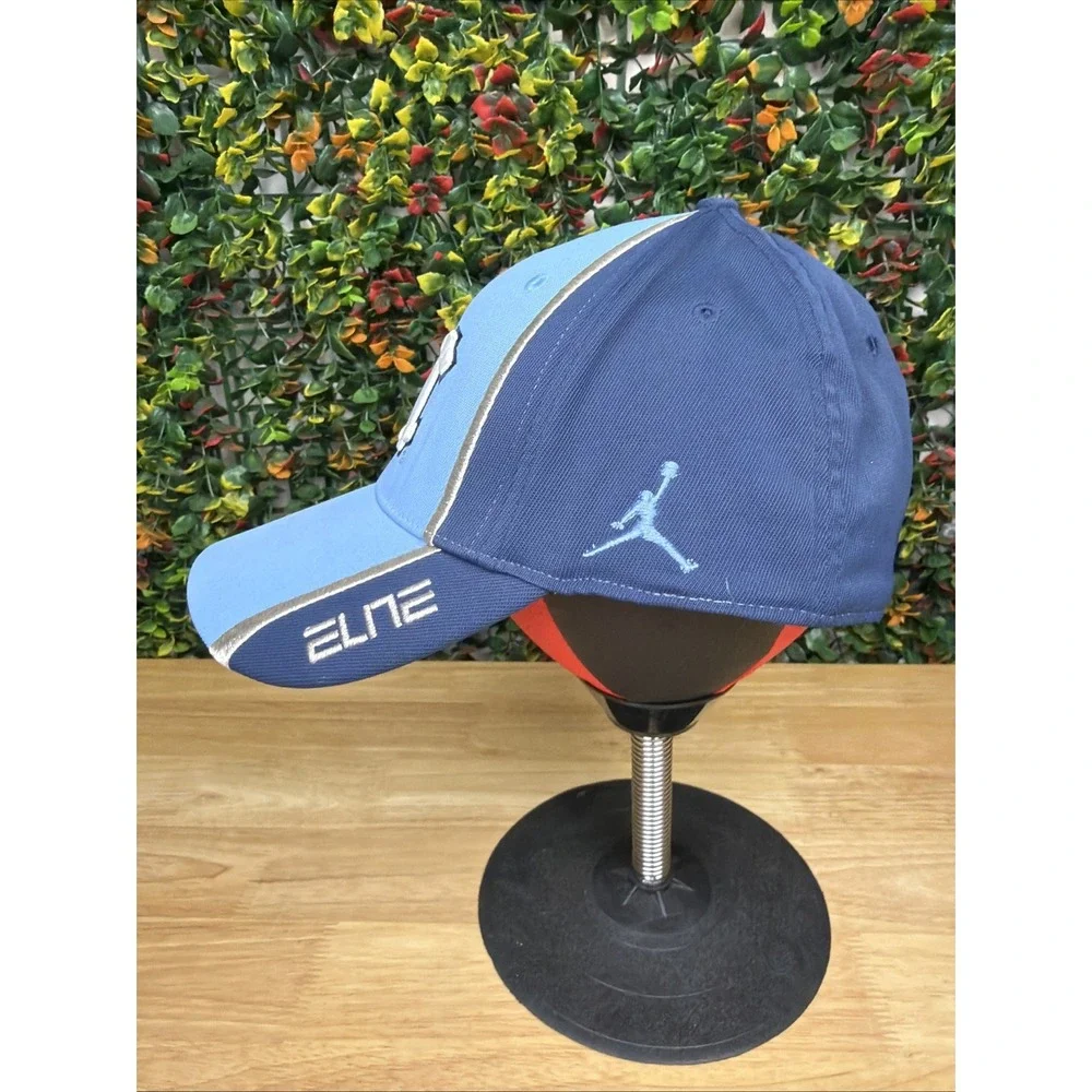 Nike Elite North Carolina Tar Heels Jordan Hat Cap‎ Fitted NCAA Basketball 2009